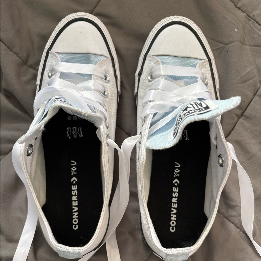 Converse “MRS” sneakers